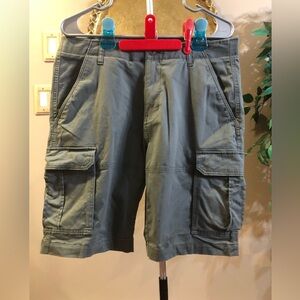 Men’s cargo shorts